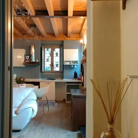 Indipendente In Franciacorta *